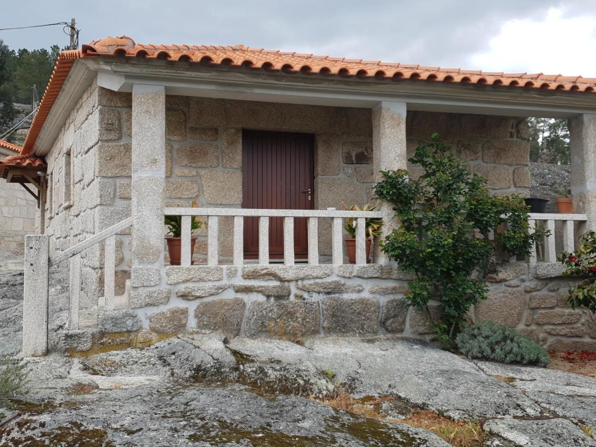 Quinta De Santo Estevao Hotel Rural 阿吉亚尔-达贝拉 外观 照片