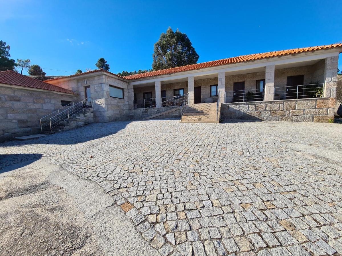 Quinta De Santo Estevao Hotel Rural 阿吉亚尔-达贝拉 外观 照片