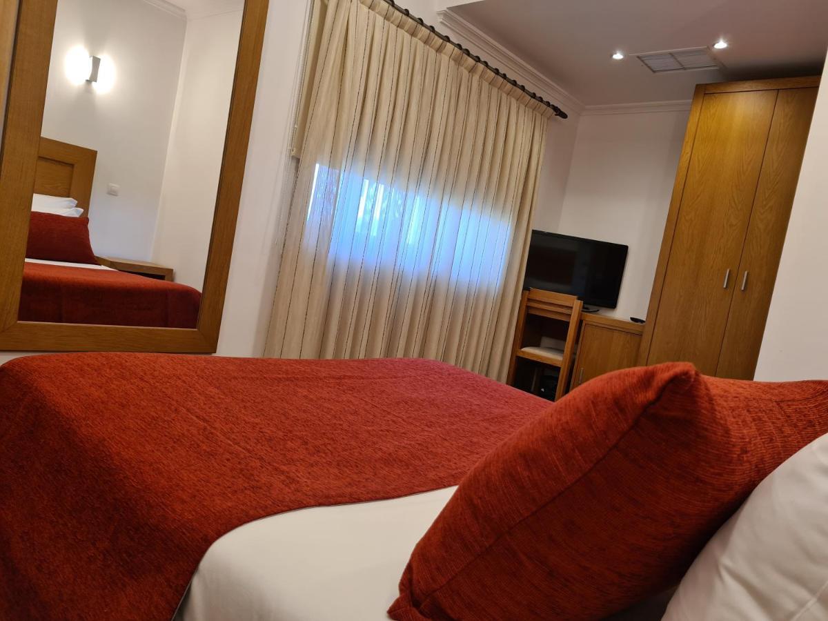 Quinta De Santo Estevao Hotel Rural 阿吉亚尔-达贝拉 外观 照片