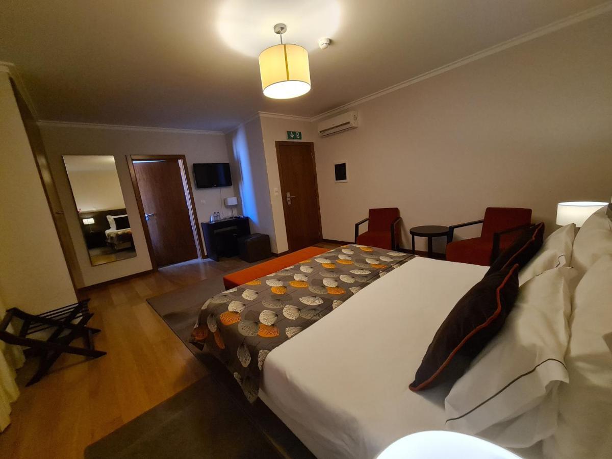 Quinta De Santo Estevao Hotel Rural 阿吉亚尔-达贝拉 外观 照片