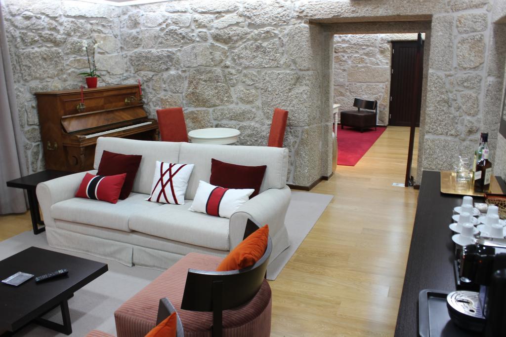 Quinta De Santo Estevao Hotel Rural 阿吉亚尔-达贝拉 外观 照片